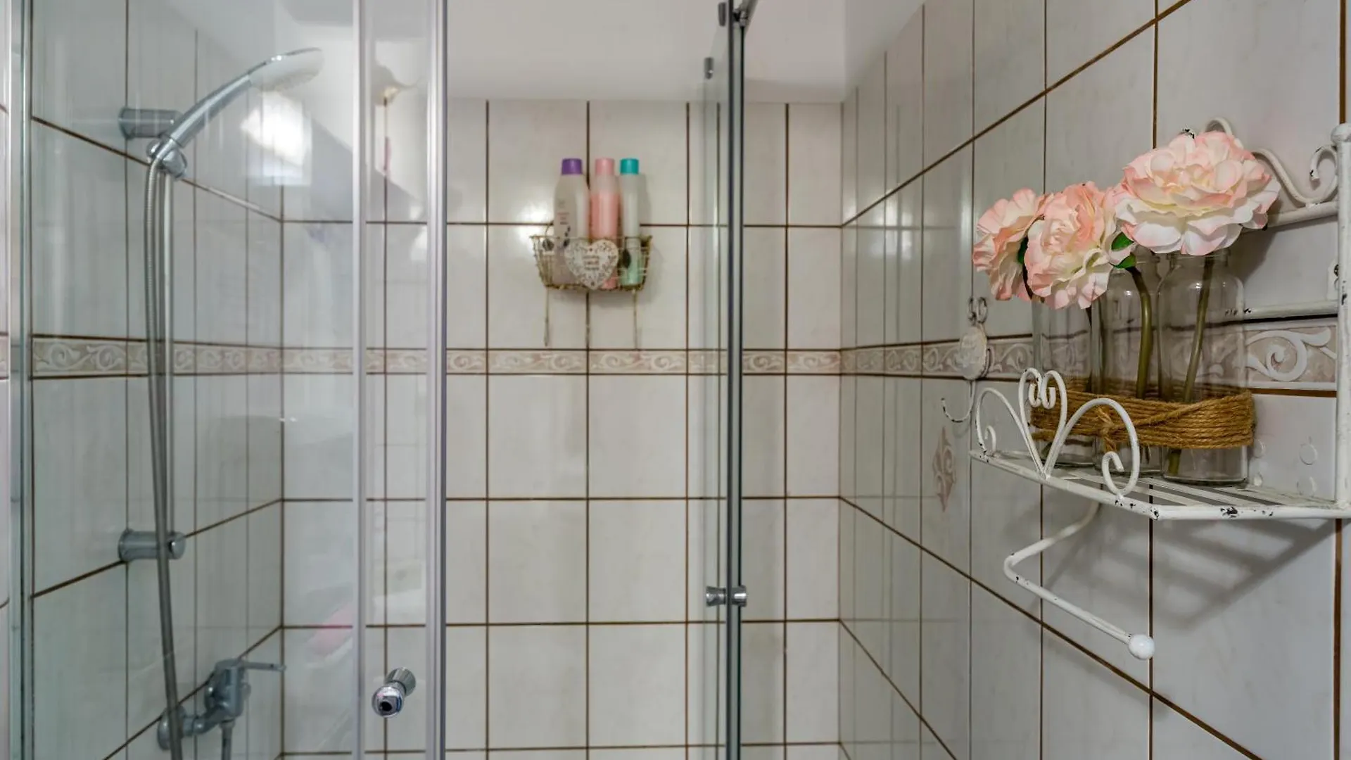 Holiday Home Inga With Free Private Parking Rijeka 0*,