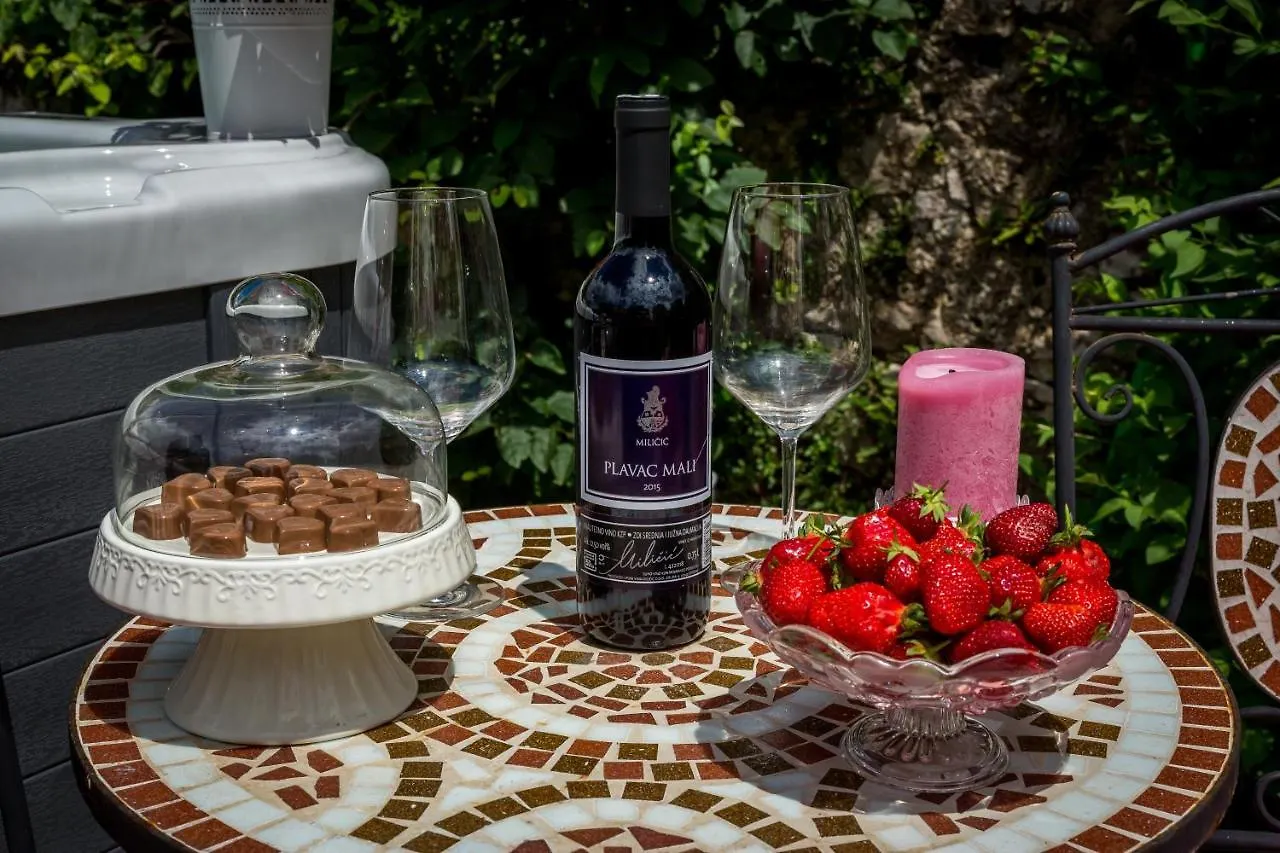 Holiday Home Inga With Free Private Parking Rijeka 0*,